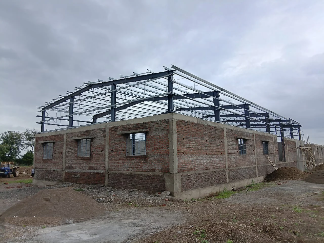 Pratik Prakash Badgujar · Kusumba, Maharashtra · Erection · opposite exterior view